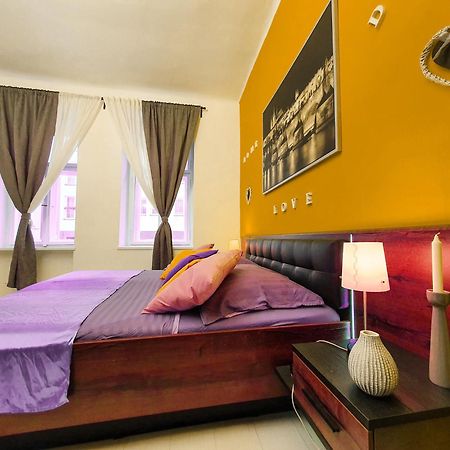 Apartment In The Center Of Praga Exterior foto