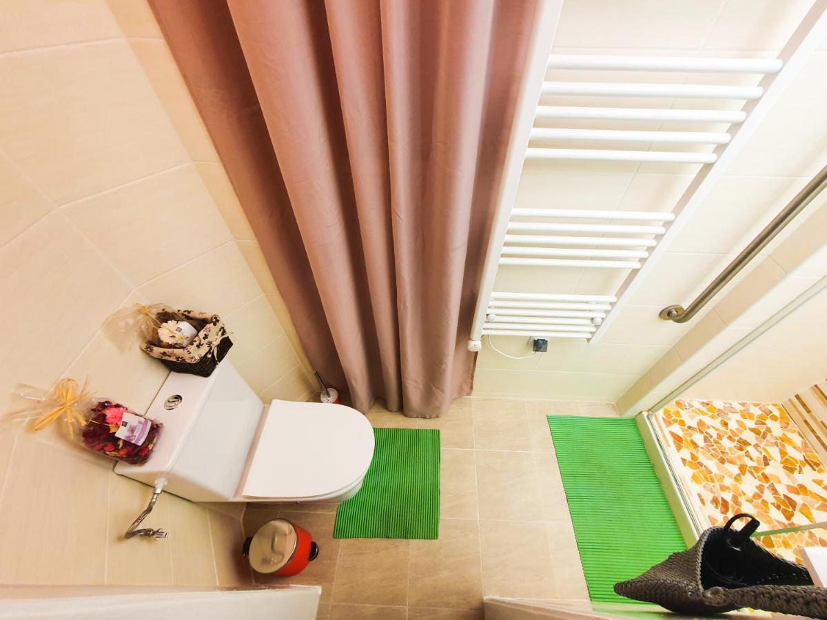 Apartment In The Center Of Praga Exterior foto