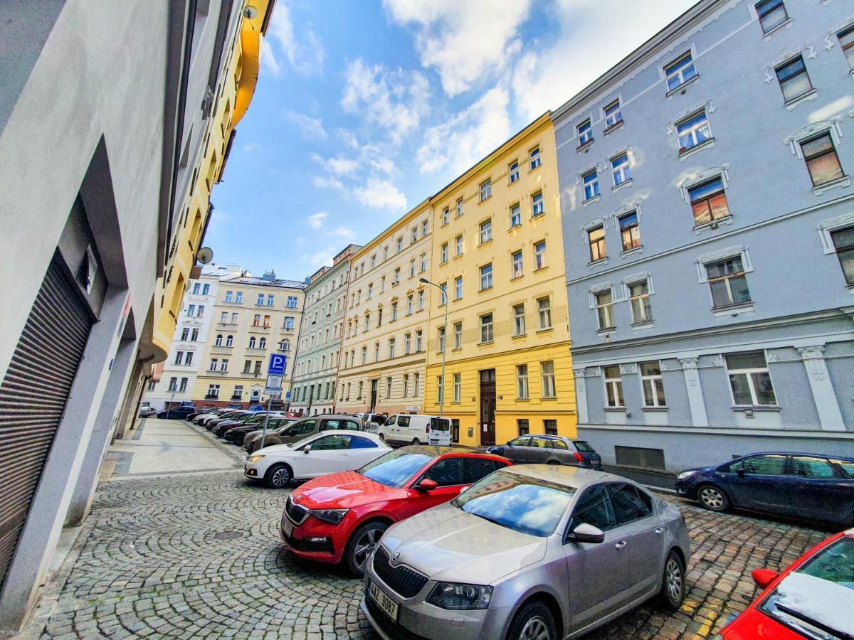 Apartment In The Center Of Praga Exterior foto